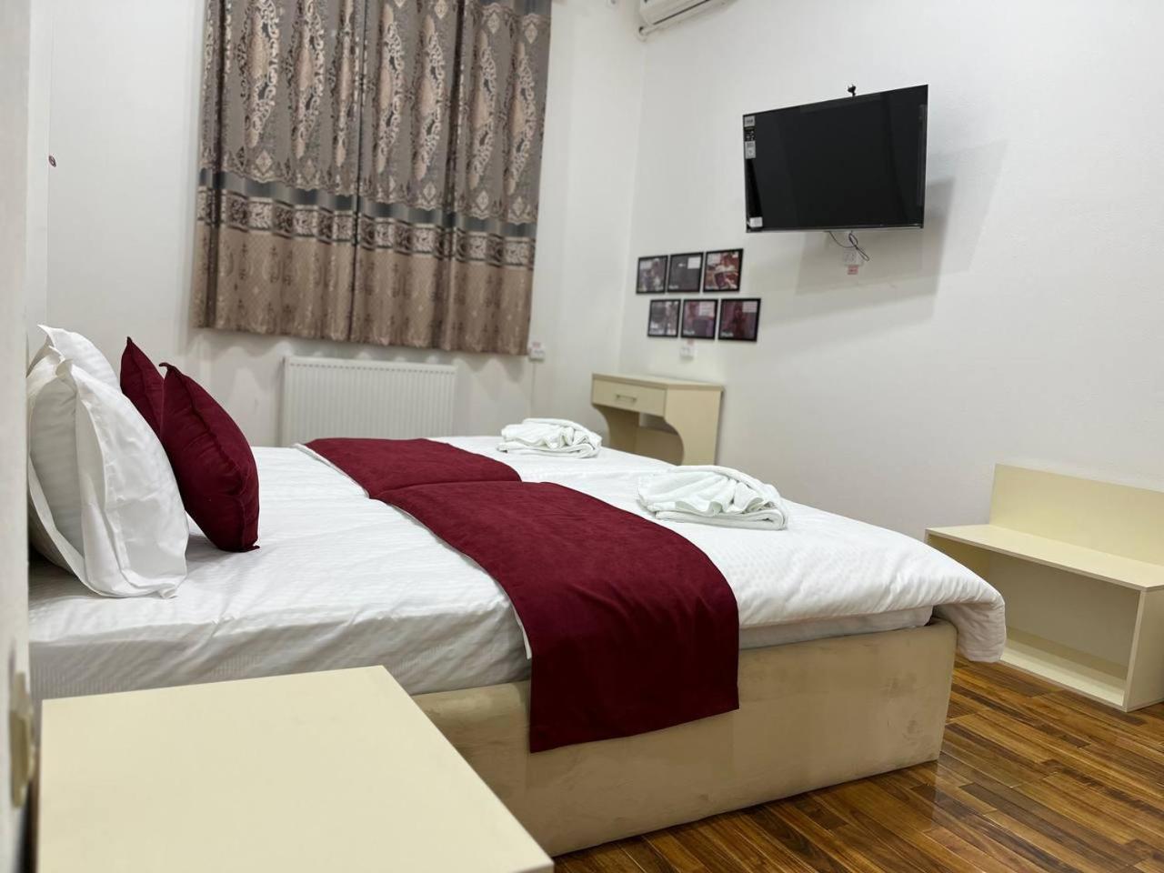 Home Alone Hotel Taszkent Zewnętrze zdjęcie