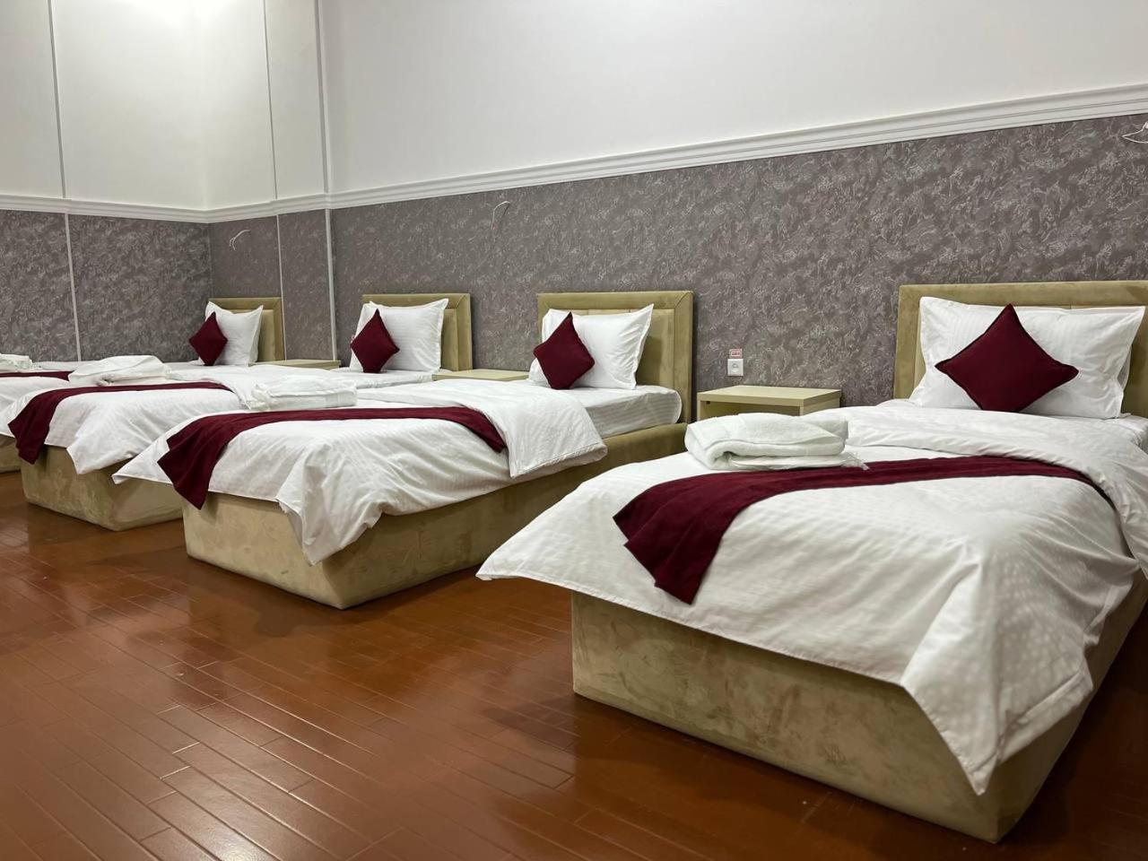 Home Alone Hotel Taszkent Zewnętrze zdjęcie